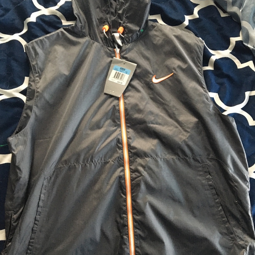 Brand new Nike running vest/jacket